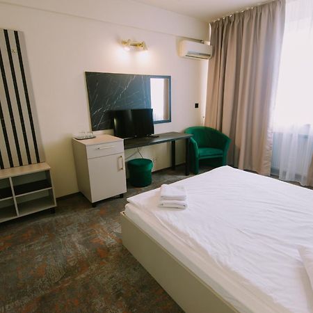 Hotel Victoria Cluj-Napoca Esterno foto