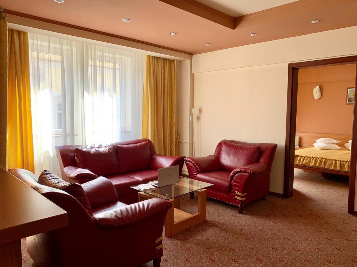 Hotel Victoria Cluj-Napoca Esterno foto